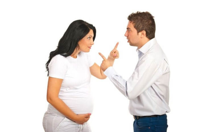Ly hôn khi vợ đang mang thai có được không, thủ tục như thế nào