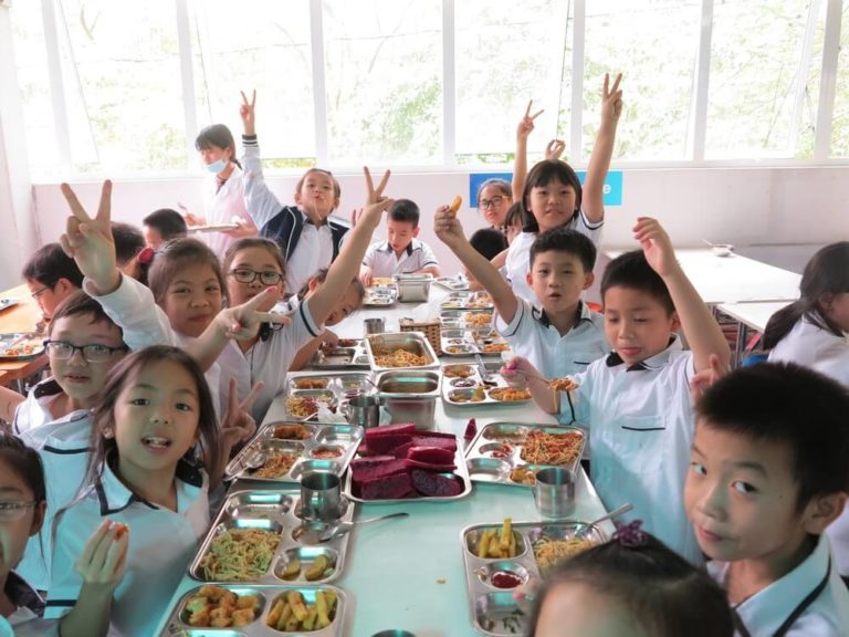 Quy định bảo đảm điều kiện an toàn thực phẩm trong trường học