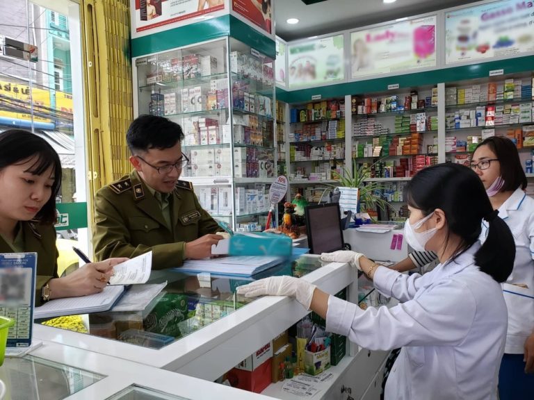 Lợi dụng dịch Corona bán khẩu trang giá cao sẽ bị phạt nặng