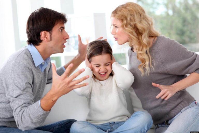 Quyền, nghĩa vụ thăm nom con, chăm nuôi con của cha, mẹ sau khi đã ly hôn