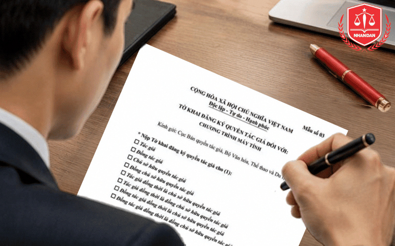 Tờ khai đăng ký Mẫu số 03 là tài liệu pháp lý cốt lõi đòi hỏi tính chính xác tuyệt đối về thông tin tác giả và chủ sở hữu.