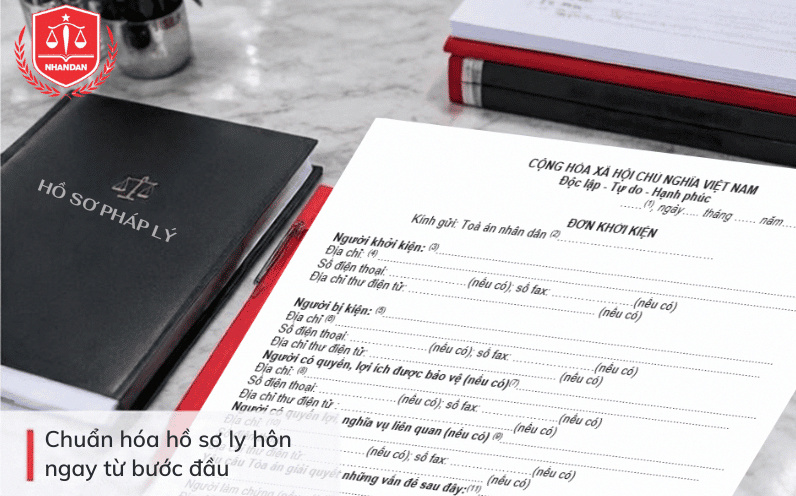 Việc chuẩn bị hồ sơ khởi kiện đầy đủ là điều kiện tiên quyết để Tòa án thụ lý vụ án đúng thời hạn.