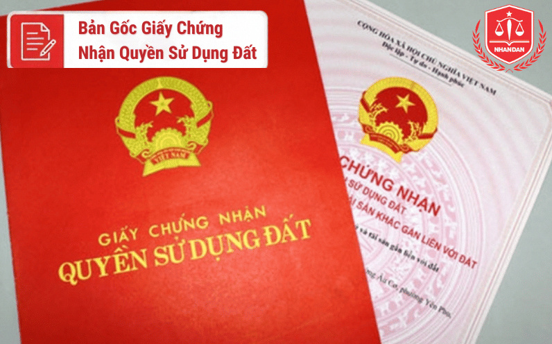 Bản gốc giấy chứng nhận quyền sử dụng đất là giấy tờ bắt buộc phải nộp khi sang tên sổ đỏ.